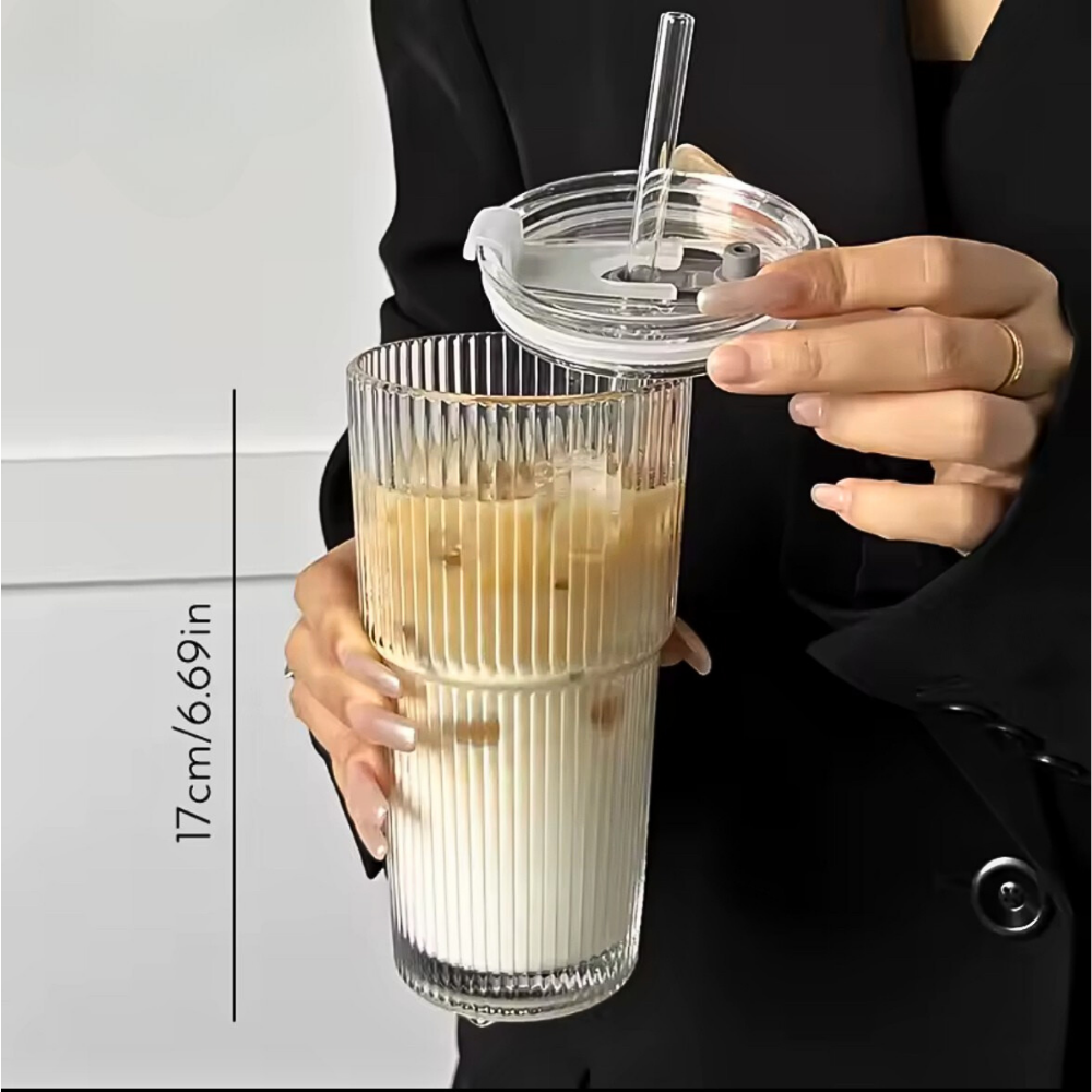 Iskaffe & Drikkeglass med Lokk og Glassugerør – 600 ml