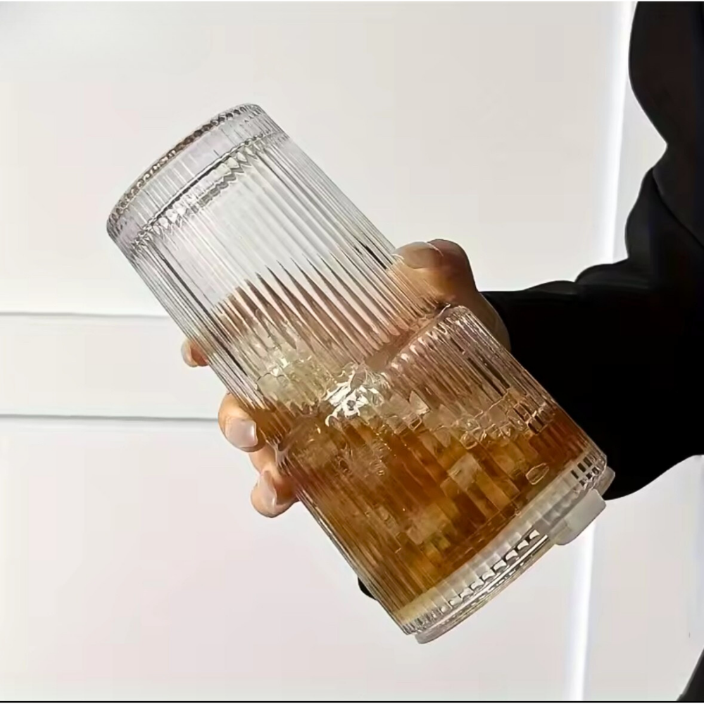 Iskaffe & Drikkeglass med Lokk og Glassugerør – 600 ml