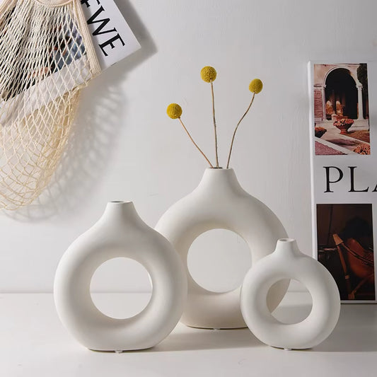 Skulpturell NORDIC Vase - Hvit Biomorf Design, Knusesikker & Trendy
